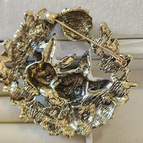 Whimsical White Rabbit Brooch with Multicolor Floral Design - Picture 6 of 6